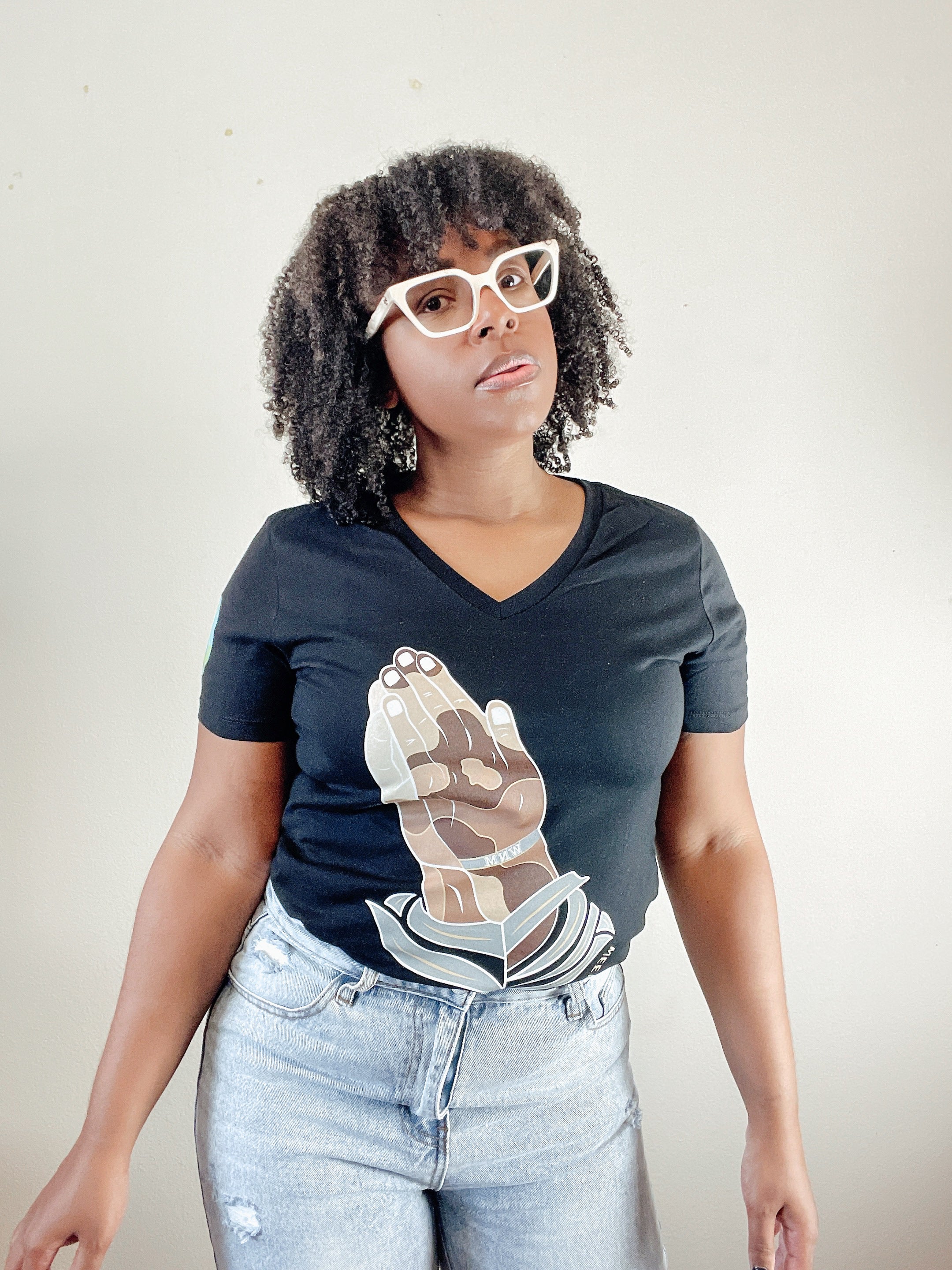 24/7 Praying -  Black V-Neck